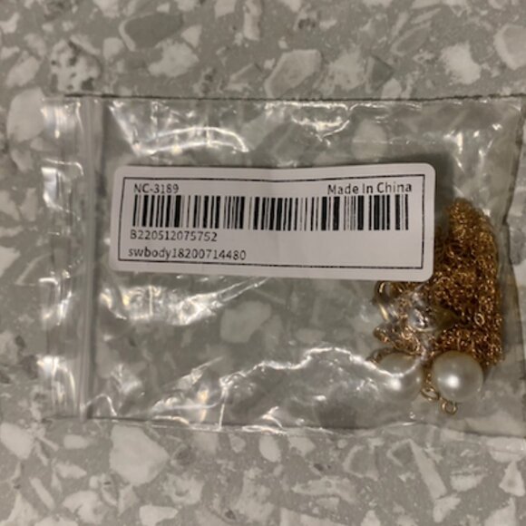 SHEIN faux pearl body chain (NWT) - FREE with bundle - Picture 3 of 4